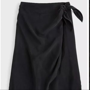 J. Crew Sz. 10 Wrap Skirt Suede Material. Brand new!!!!